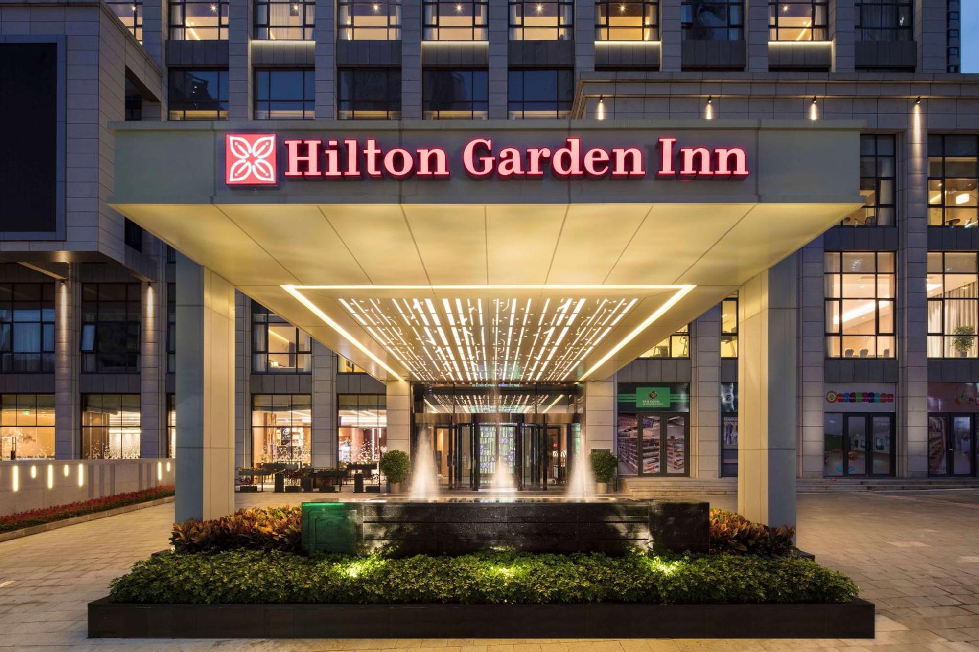 Hilton Garden Inn Shiyan Exteriér fotografie